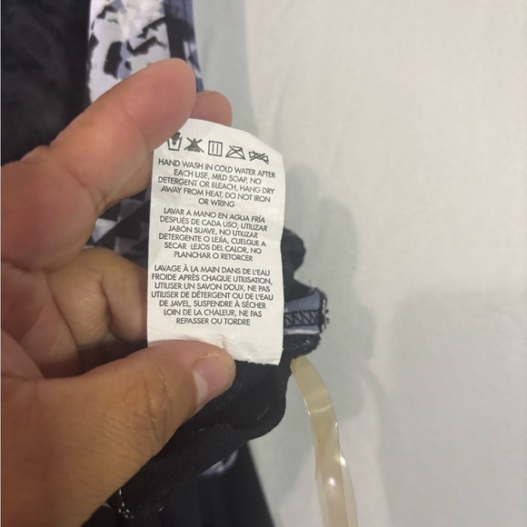 TYR - Picture 5 of 5